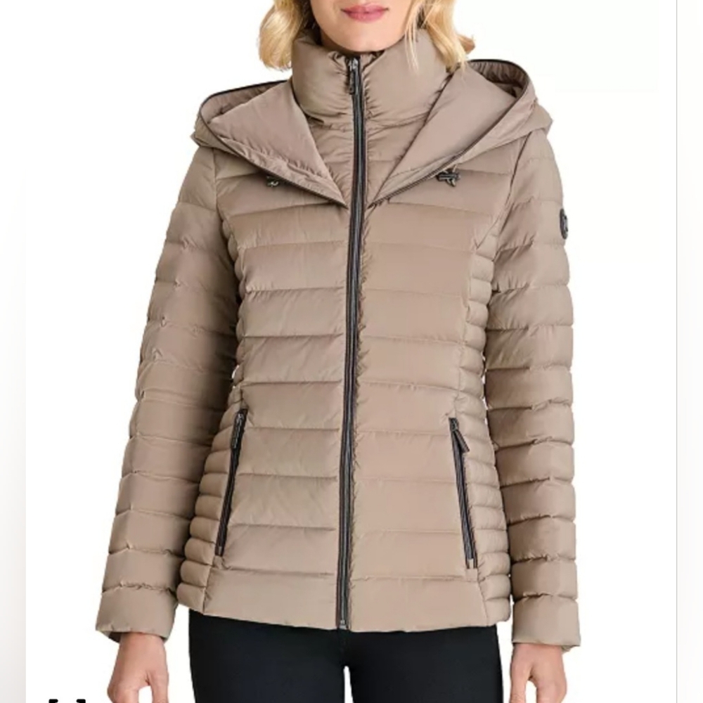 Michael Kors Lightweight‎ Packable Cozy Tan Hooded Puffer Zip Up Jacket Sz S-M